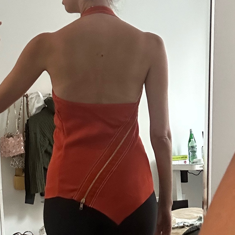 MONSE Asymmetrical Sample Top - Picture 2 of 7